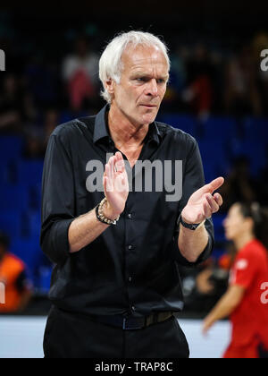 Teneriffa, Spanien, 29. September 2018: die belgischen Trainer, Pierre Cornia, während der Basketball wm Halbfinale BELGIEN vs USA Stockfoto