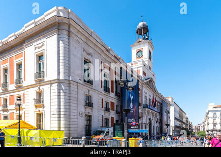 Madrid, Spanien - 1. Juni 2019: Puerta del Sol vor der UEFA Champions League Finale zwischen den Tottenham Hotspur und Liverpool an Wanda Metropoli Stockfoto