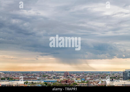 Gewitterwolken am Horizont Stockfoto