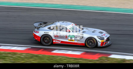 Oschersleben, Deutschland, April 26, 2019: Mercedes-AMG GT4 durch Bremotion Racing Team angetrieben von Jan Philipp Springob während der ADAC GT4 Stockfoto