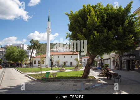 Eski Ibrahim aga cami Moschee mit Ottamanstil wünschen miranet, Marmaris Altstadt, Provinz Mugla, Türkei Stockfoto