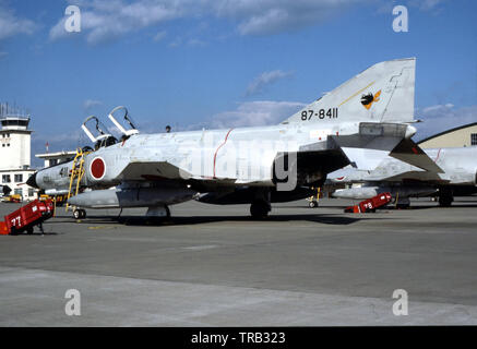 Pfister Luftwaffe JASDF Mitsubishi F-4EJ Kai Phantom II - japanische Luftwaffe/Japan Air Self Defense Force Mitsubishi F-4EJ Kai Phantom II Stockfoto