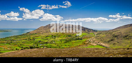 Irland, Co Louth, Halbinsel Cooley, Black Mountain, felsige Landschaft in Richtung Carlingford Berg, mit Kreuzung Windy Gap, Panoramablick Stockfoto