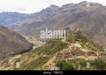 Anzeigen von Inka Ruinen von Pisac, Peru. Stockfoto