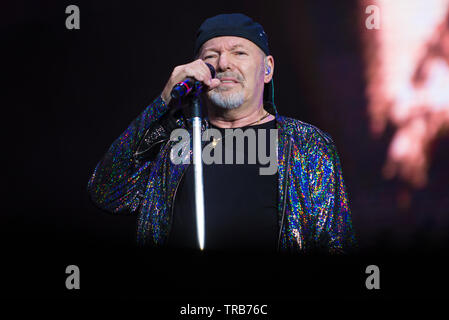 Vasco Rossi durchgeführt in der vergangenen Nacht in Mailand im Stadion San Siro für die erste von sechs Datum! Stockfoto