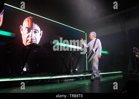 Fotos von Howard Jones im Queens Hall Edinburgh Schottland. 35 Jahre Jubiläum der "Menschen Lib' Album und verwandeln den 31. Mai 2019 Stockfoto