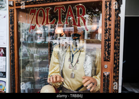 Zoltar, Fortune Teller Machine, Surfer's Paradise, Queensland, Australien Stockfoto