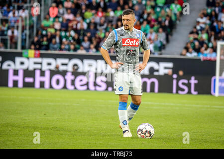 Wolfsburg, Deutschland, 11. August 2018: Fußball-Spieler Mário Rui vor dem Freistoß auf die Saison 2018/2019. Foto von Michele Morrone Stockfoto