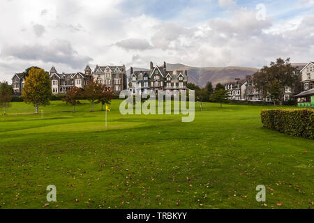 Eine malerische Aussicht auf Hoffnung Park, Keswick mit Skiddaw im Hintergrund im Nationalpark Lake District, Cumbria, England, Großbritannien Stockfoto