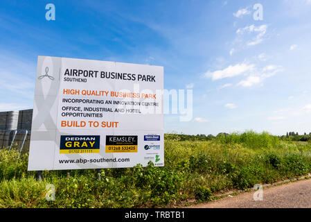 Werbetafel am London Southend Airport, Airport Business Park Entwicklung in Southend On Sea, Essex, Großbritannien. Eigenschaft Entwicklung kommerzielle Stockfoto