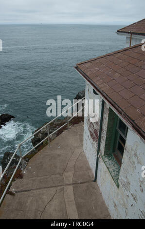 Point Bonita Leuchtturm befindet sich auf der Spitze des Point Bonita in den Marin Headlands. Es wurde 1981 automatisiert. Stockfoto