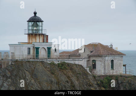 Point Bonita Leuchtturm befindet sich auf der Spitze des Point Bonita in den Marin Headlands. Es wurde 1981 automatisiert. Stockfoto