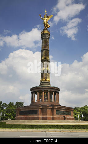 Siegessäule (Siegessaule) am Großen Stern im Tiergarten. Berlin. Deutschland Stockfoto