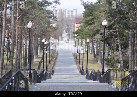 Russland, Fernost, Sachalin; JuschnoSachalinsk; Eine russische Frau