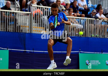 Surbiton, Großbritannien. 03 Juni, 2019. Paul Jubb von Großbritannien in Aktion gegen James Ward von Großbritannien in der Mens Singles. Surbiton Trophy Tennis 2019, Tag 1 Am Surbiton Racket & Fitness Club in Surrey am Montag, den 3. Juni 2019. Dieses Bild dürfen nur für redaktionelle Zwecke verwendet werden. Redaktionelle Verwendung nur, pic von Steffan Bowen/Andrew Orchard sport Fotografie/Alamy Live news Credit: Andrew Orchard sport Fotografie/Alamy leben Nachrichten Stockfoto