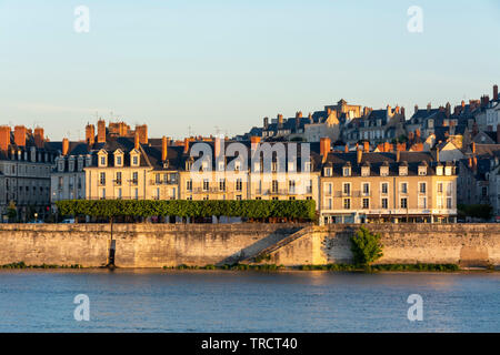 Der Loire und der Stadt Blois, Loir-et-Cher Abteilung, Center-Val de Loire, Frankreich, Europa Stockfoto