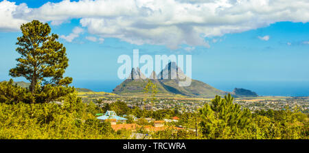 Die schöne Landschaft der tropischen Insel Mauritius - Ansicht von Schluchten Sicht Stockfoto