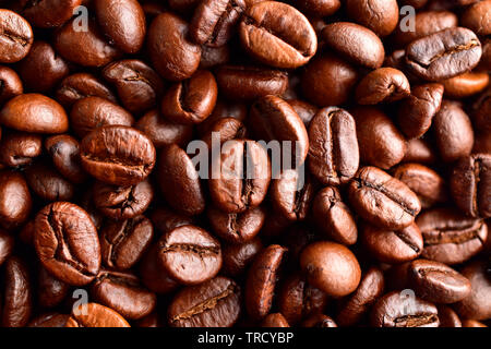 Geröstete Kaffeebohnen Hintergrund, abstrakt Stockfoto