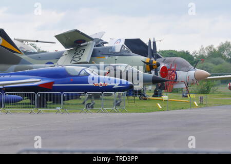 Eine Sammlung von Flugzeugen auf der Yorkshire Air Museum, Elvington, York Stockfoto