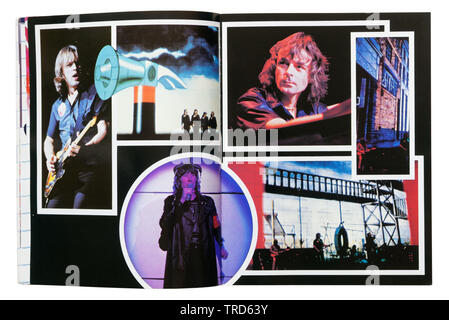 Fotos von Pink Floyd live spielen von Pink Floyd die Wand Gitarre Tabulatur Buch Stockfoto