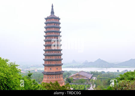 Bai Dinh Pagode die biggiest und grösste Tempel Komplex in Vietnam, Trang Ein, Ninh Binh Stockfoto