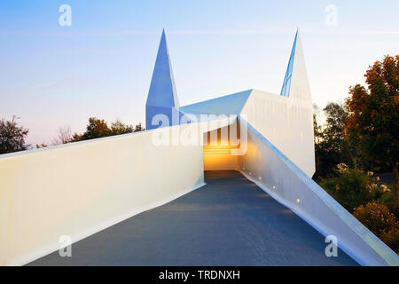 Autobahn Kirche Siegerland, Deutschland, Nordrhein-Westfalen, Siegerland, Wilnsdorf Stockfoto