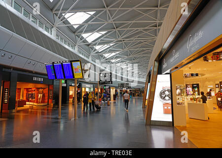Zürich, Schweiz, 25. Mai 2019 - Blick auf den Flughafen Flughafen Zürich (ZRH). Stockfoto