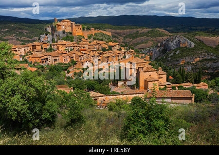 Stadt AlquÚzar, Spanien, Aragon, Sierra y Canones de Guara, Alquezar Stockfoto