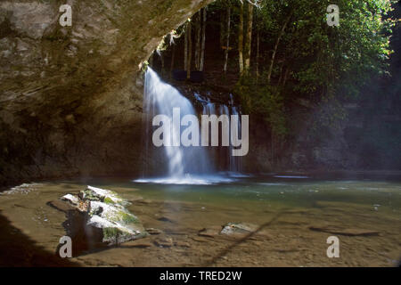 Wasserfall Cascades du Hedgehog, Frankreich, Jura Stockfoto