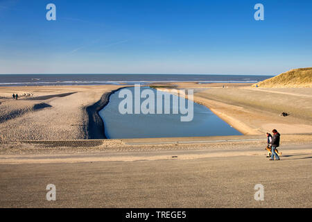 Buitenwatering, Entwässerung Kanal in die Nordsee, Niederlande, Katwijk Stockfoto