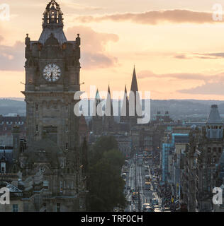 Balmoral Hotel Turm von Calton Hill, Edinburgh Stockfoto