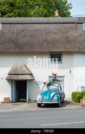 Jahrhundert Das Castle Inn, Main Road, West Lulworth, Dorset, England, Vereinigtes Königreich Stockfoto