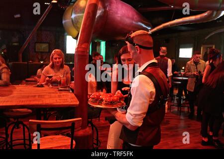 Die WELTPREMIERE VON JEFF WAYNE'S DER KRIEG DER WELTEN der immersiven Erfahrung vom 30. Mai 2019... Stockfoto