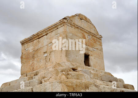 Grabmal des Kyros, der Grabstätte des Kyros von Persien. Pasargadae, UNESCO Weltkulturerbe Stockfoto