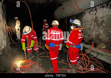 Johannesburg, Südafrika - 23. Mai 2011: U-Platin Palladium Bergbau- und Baumaschinen Stockfoto