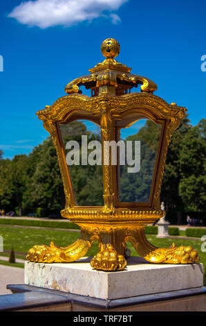 D-Nympfenburg: Der goldene Laterne Stockfoto