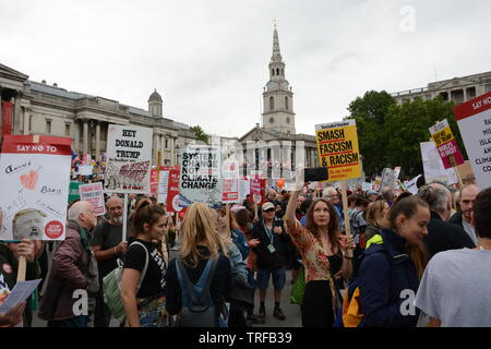 Protest in London, am zweiten Tag des Besuches des Präsidenten der Vereinigten Staaten von Amerika Donald Trump, Dienstag, 3. Juni 2019. Stockfoto