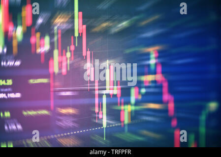 Lieferbar Krise rot Preis drop down chart Herbst/Börse Börse Analyse oder Forex Grafik Business und Finanzen Absturz, Geld zu verlieren, die wirtschaftliche in Stockfoto