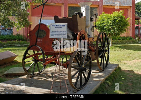 November 2009 Eisenbahnmuseum Mysore. Außenausstellung historischer indischer Züge im Rail Museum, Mysore, Karnataka Indien Stockfoto