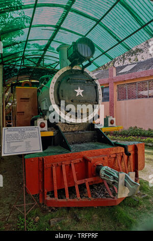 01.November 2009 Mysore Railway Museum. Outdoor Ausstellung von historischen indischen Zügen in die Bahn Museum, Mysore, Karnataka, Indien Stockfoto