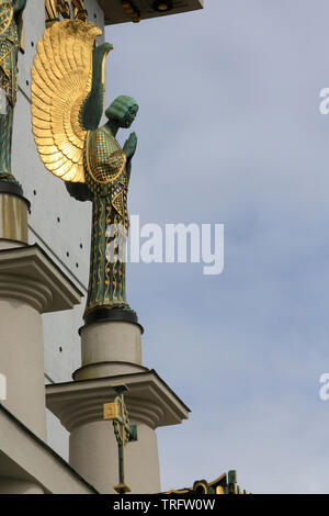 Ange. Statue. Othmar Schimkowitz. Eglise Saint-Léopold am Steinhof. Construite par Otto Wagner entre 1902 et 1907. Vienne. Autriche. Stockfoto