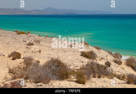 Punta Paloma y Morro del Gran Tarajal desde Playa de Sotavento. Península de Jandía. Isla Fuerteventura. Provinz Las Palmas. Islas Canarias. España Stockfoto