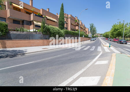 Cordoba, Spanien - 30. Mai 2019: Norte Sierra Bezirk. Cordoba, Spanien. Escultor Ramon Barba Straße Stockfoto