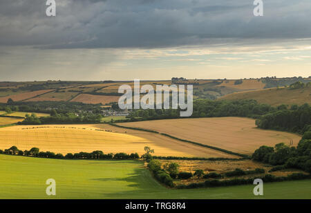 Cerne Abbas an einem Sommerabend, Dorset, England, Großbritannien Stockfoto