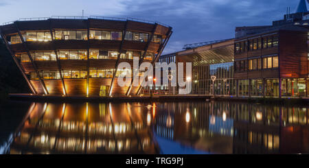 Die modernen Zweck gebauten Gebäude der Jubilee Campus, der Universität von Nottingham. Die Universität ist einer der beliebtesten unter den britischen. Stockfoto