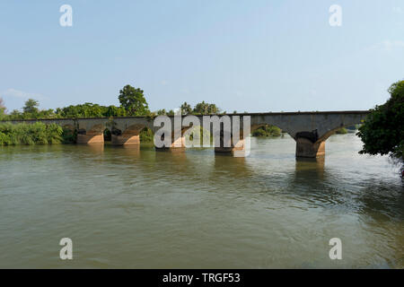 Alte französische Eisenbahnbrücke zwischen Don Khon und Don Det, 4000 Islands, Laos Stockfoto