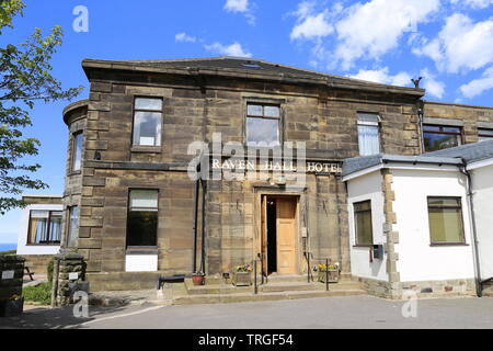 Eingang, Raven Hall Hotel, Ravenscar, Borough von Scarborough, North Yorkshire, England, Großbritannien, USA, UK, Europa Stockfoto