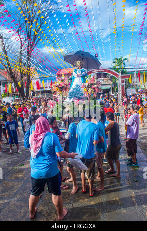 Teilnehmer am Higantes Festival in Angono Philippinen Stockfoto