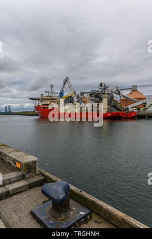 APACHE II, der Verlegung von Schiff auf dem Fluss Blyth, Northumberland, Großbritannien Stockfoto