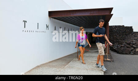 Parque Nacional Timanfaya. Centro de Visitantes. Pueblo Mancha Blanca. Isla Lanzarote. Provinz Las Palmas. Islas Canarias. España Stockfoto